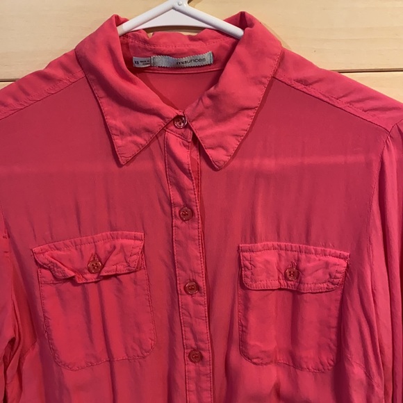 Soft Button Up